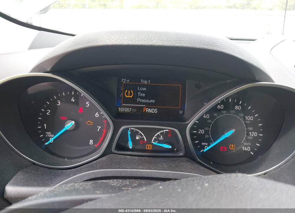 2017 FORD ESCAPE SE VIN: 1FMCU9G92HUE96171