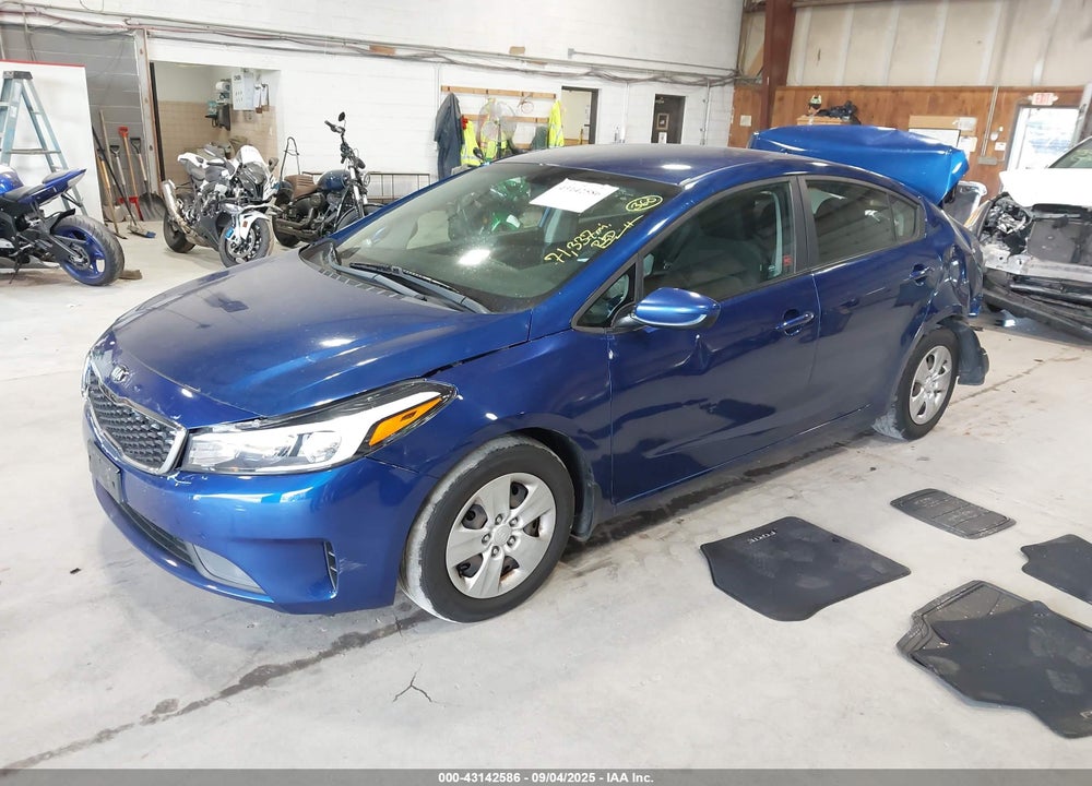 2018 KIA FORTE VIN: 3KPFK4A75JE258028