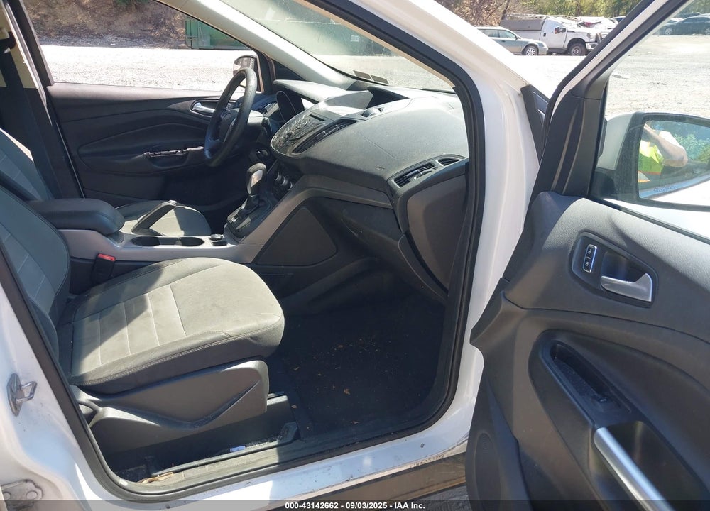 2015 FORD ESCAPE VIN: 1FMCU9GX2FUB23207