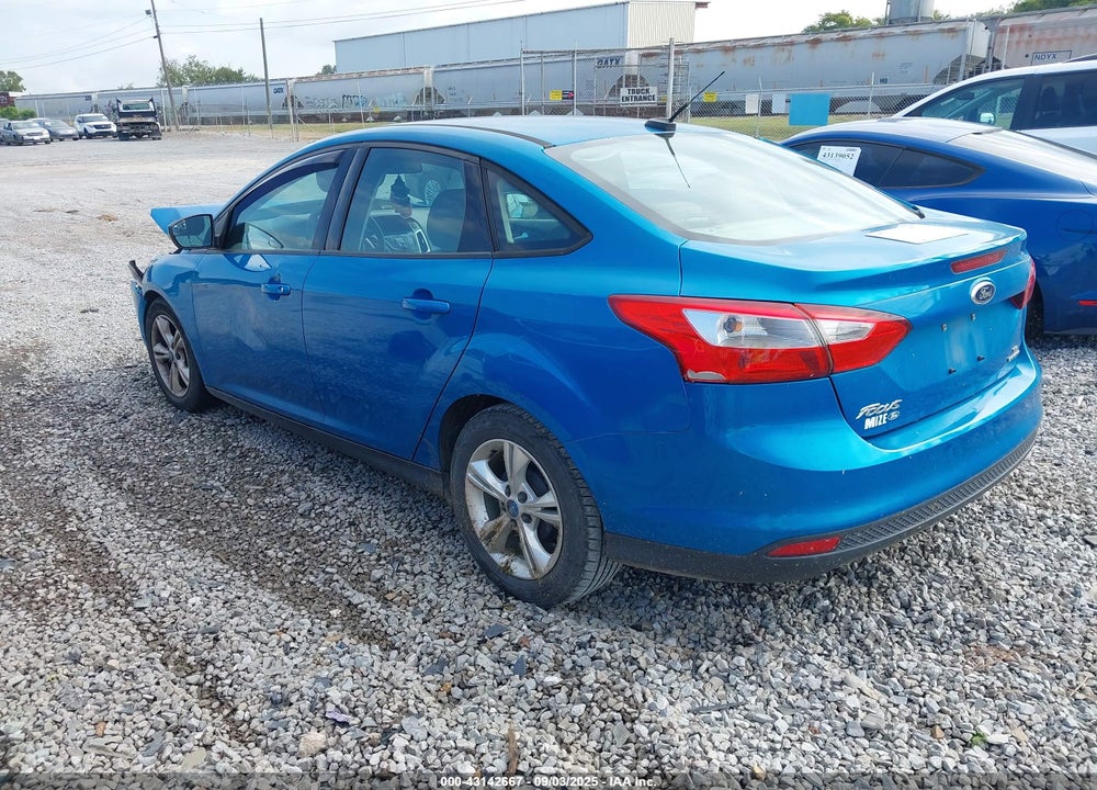2014 FORD FOCUS VIN: 1FADP3F24EL172552