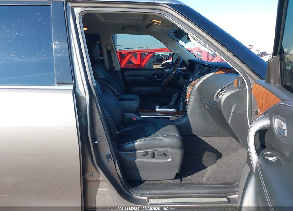 2018 INFINITI QX80 VIN: JN8AZ2NE5J9191328