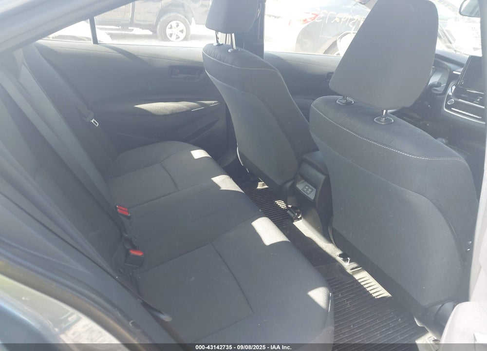 2024 TOYOTA COROLLA VIN: JTDBDMHE3R3013602