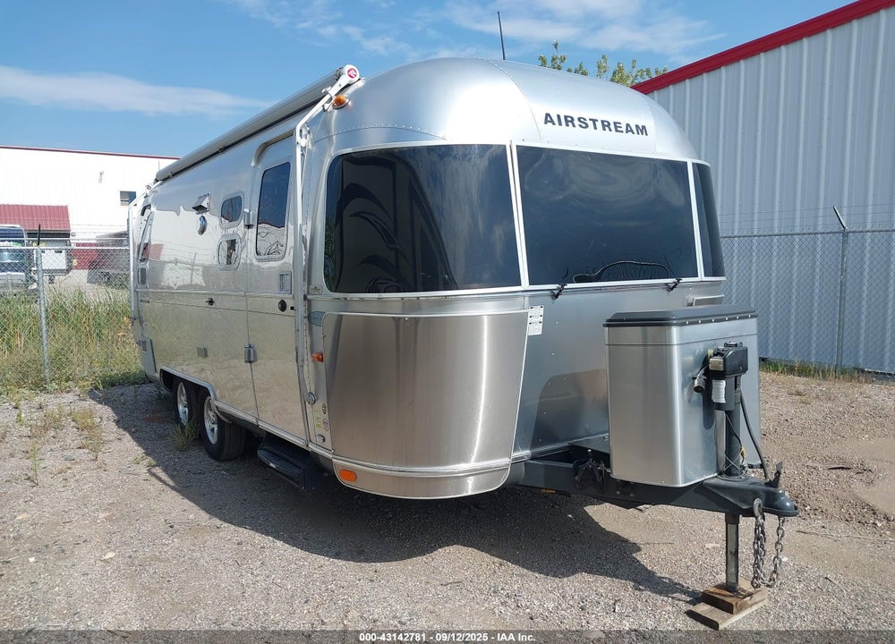 2013 AIRSTREAM FLYING CLOUD VIN: 1STB9AG24DJ528086