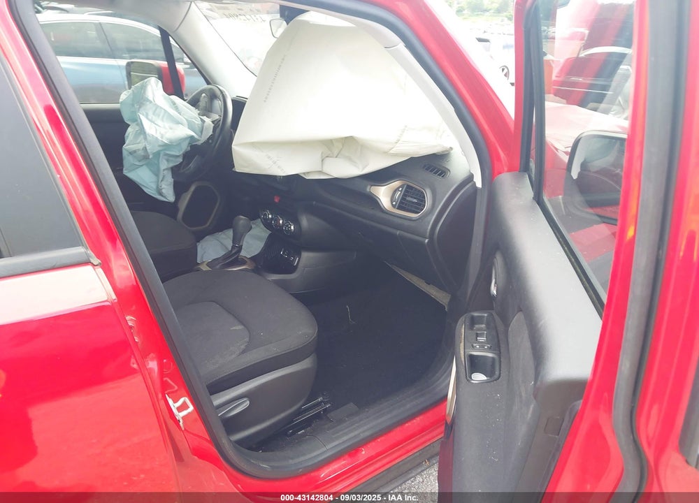 2015 JEEP RENEGADE VIN: ZACCJABT5FPB38448