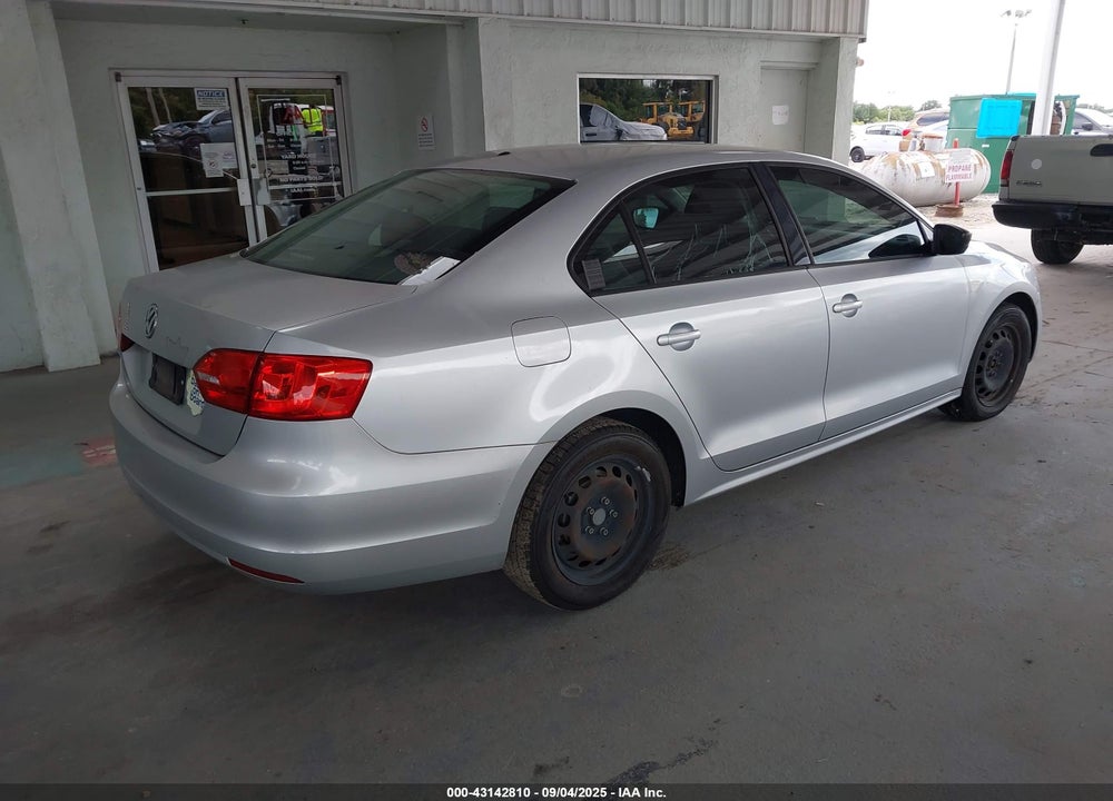 2012 VOLKSWAGEN JETTA VIN: 3VW2K7AJ3CM342575