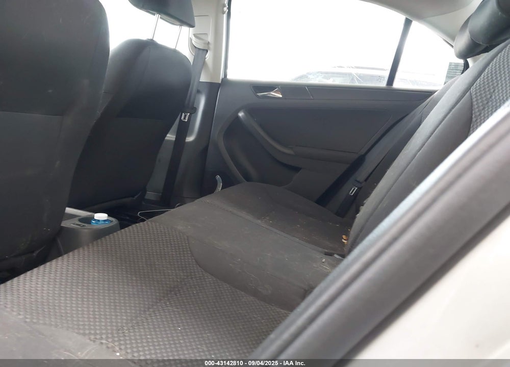 2012 VOLKSWAGEN JETTA VIN: 3VW2K7AJ3CM342575