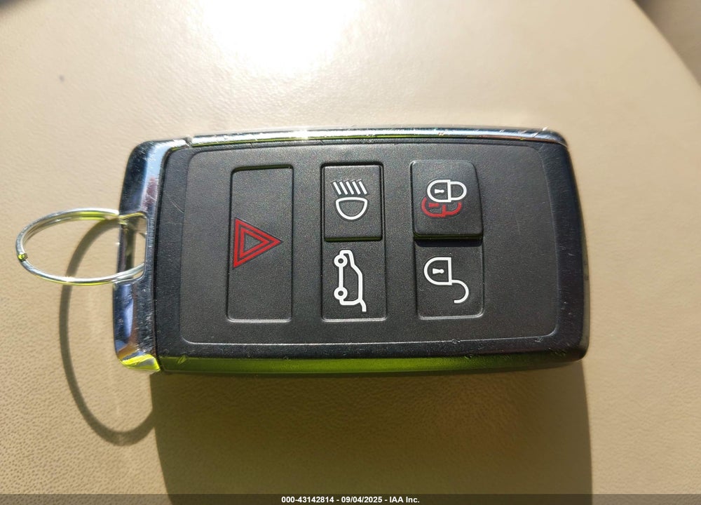 2020 LAND ROVER RANGE ROVER HSE VIN: SALGS2RU3LA597095