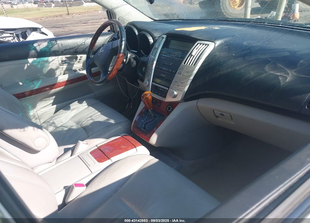 2005 LEXUS RX 330 VIN: JTJHA31U550083965