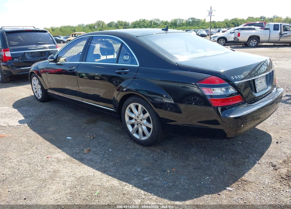 2008 MERCEDES-BENZ S 550 4MATIC VIN: WDDNG86X68A165907