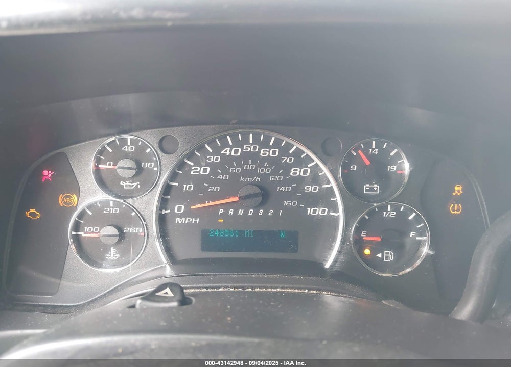 2014 CHEVROLET EXPRESS 1500 VIN: 1GCSGAFX7E1182411