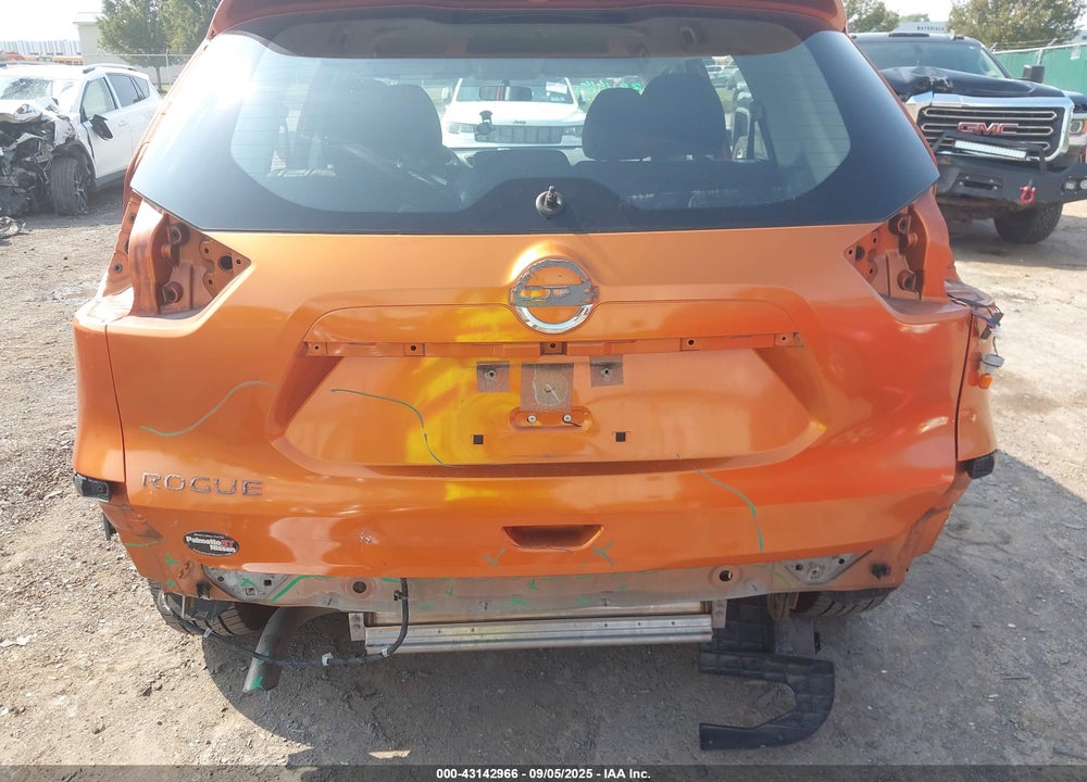 2017 NISSAN ROGUE S VIN: JN8AT2MT6HW388456