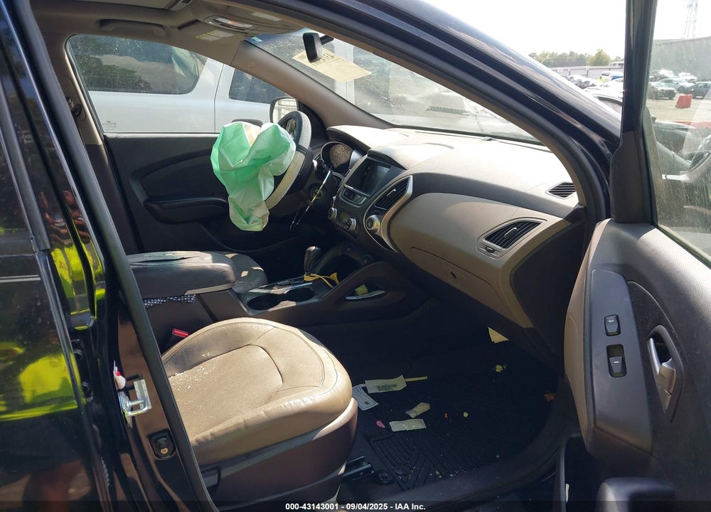 2012 HYUNDAI TUCSON VIN: KM8JU3ACXCU466515