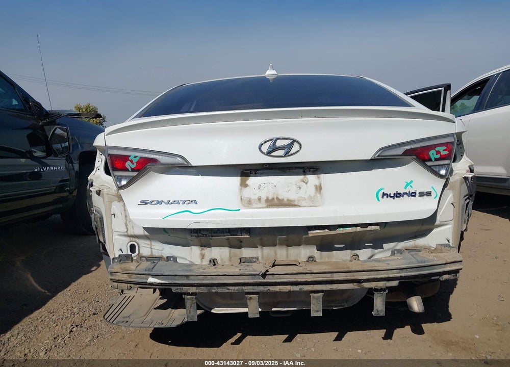 2016 HYUNDAI SONATA HYBRID VIN: KMHE24L19GA010909