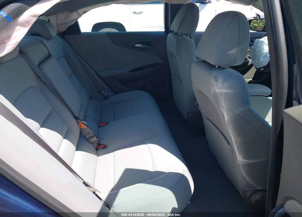 2016 CHEVROLET MALIBU VIN: 1G1ZE5ST0GF350144