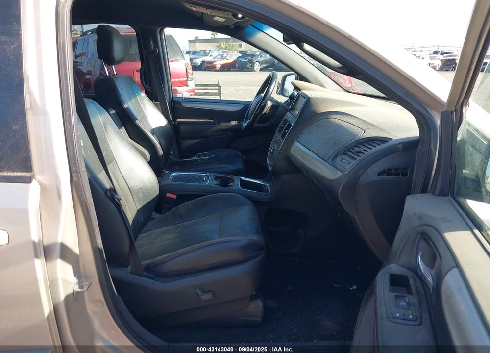 2015 DODGE GRAND CARAVAN R/T VIN: 2C4RDGEG5FR585070