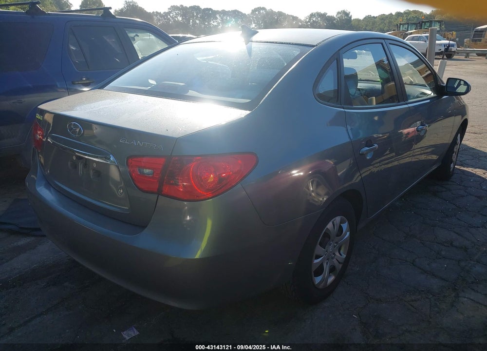 2010 HYUNDAI ELANTRA VIN: KMHDU4AD0AU024397
