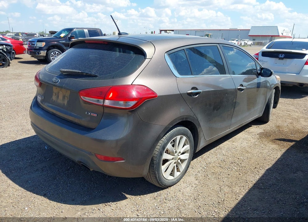 2015 KIA FORTE VIN: KNAFX5A83F5273420
