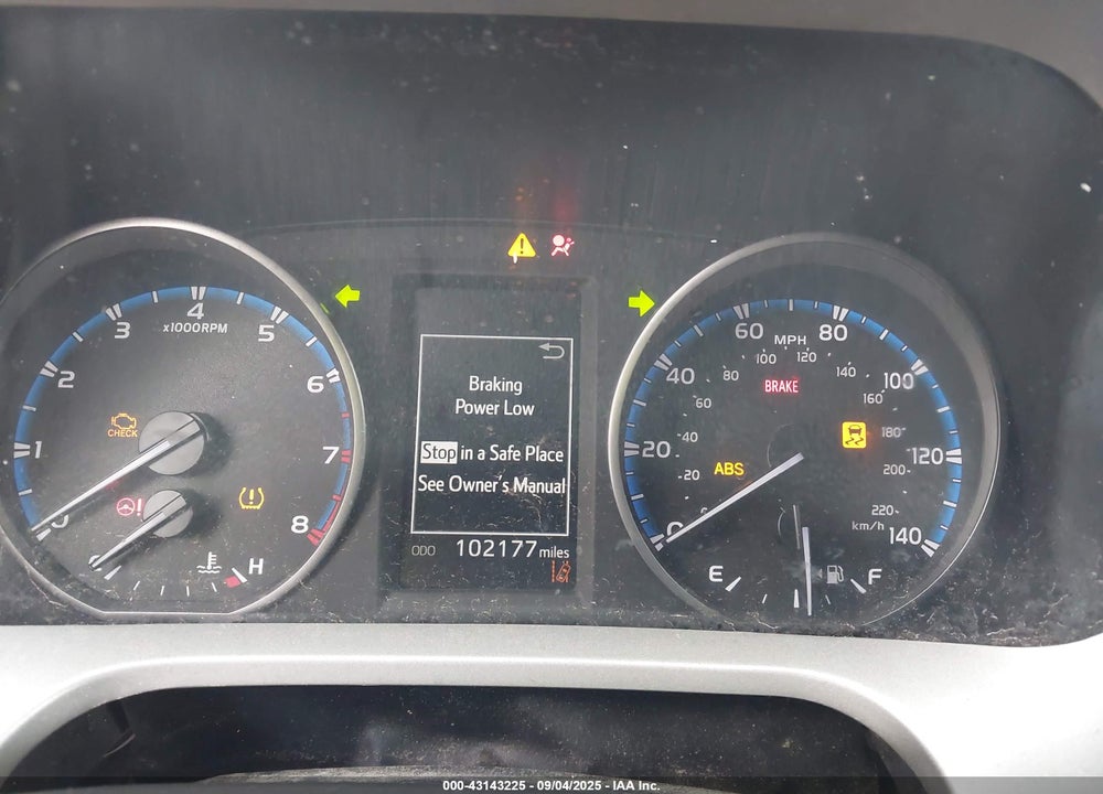2018 TOYOTA RAV4 VIN: 2T3ZFREV1JW438909
