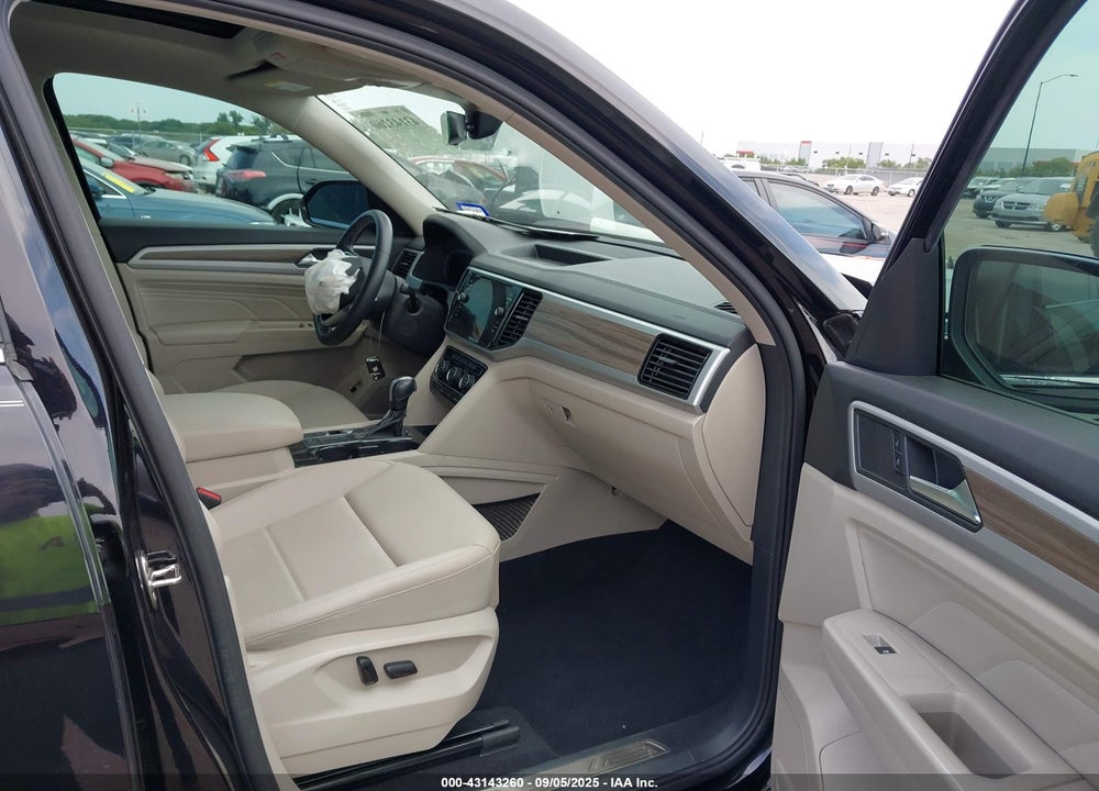 2021 VOLKSWAGEN ATLAS VIN: 1V2ER2CA4MC539915
