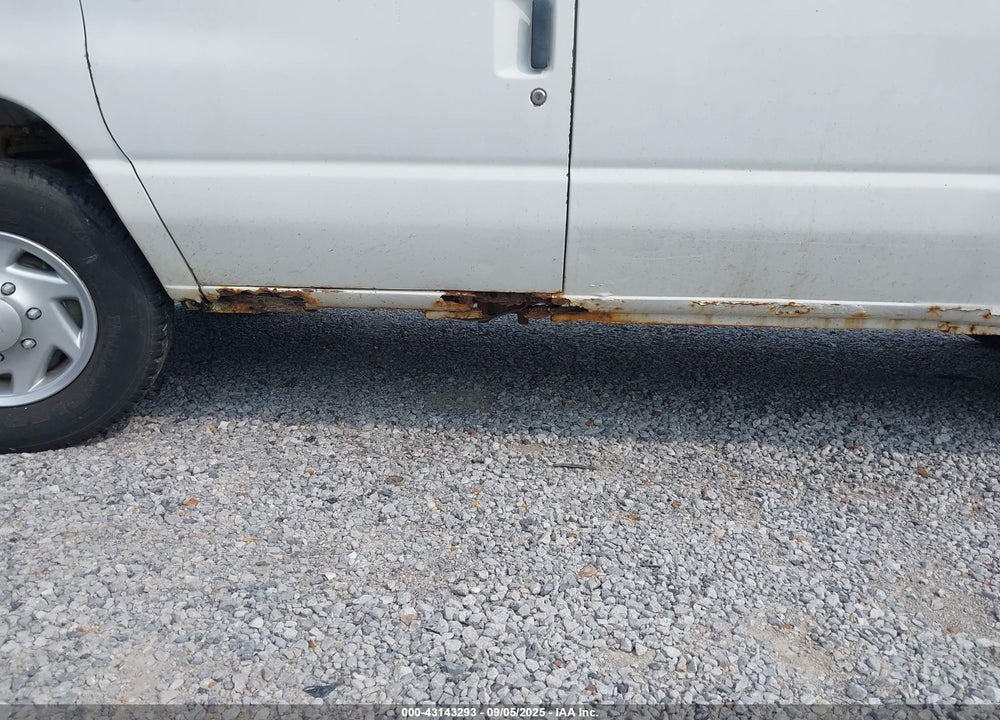 2005 FORD E-350 SUPER DUTY COMMERCIAL/RECREATIONAL VIN: 1FTSE34S75HA79859