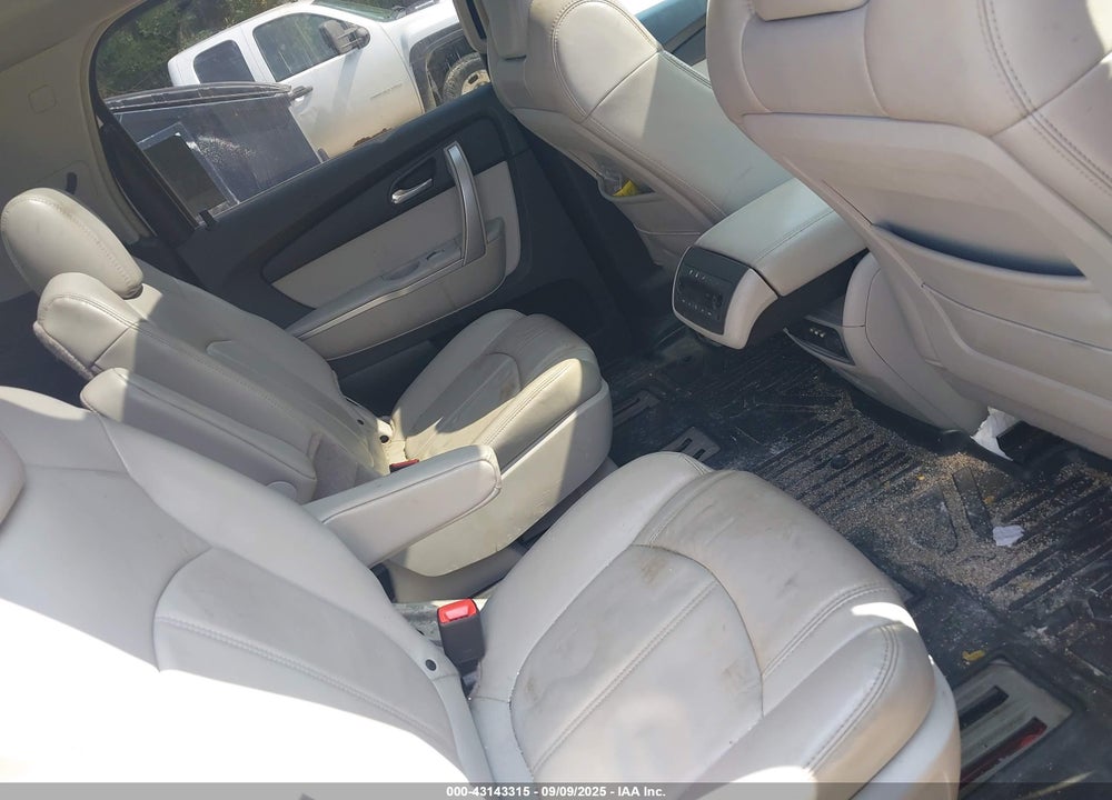 2008 GMC ACADIA VIN: 1GKEV33778J286022