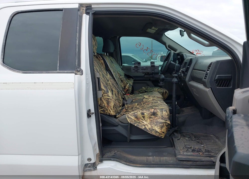 2017 FORD F-250 VIN: 1FT7X2B62HEF18231