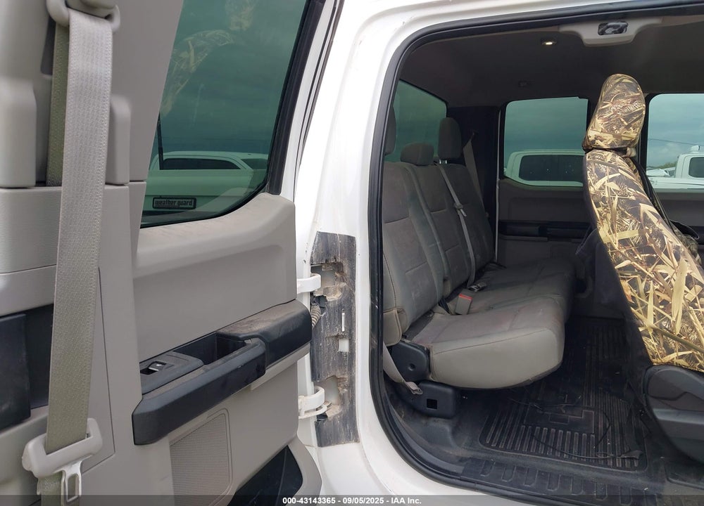 2017 FORD F-250 VIN: 1FT7X2B62HEF18231