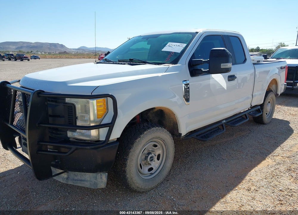 2017 FORD F-250 VIN: 1FT7X2B61HEF18270