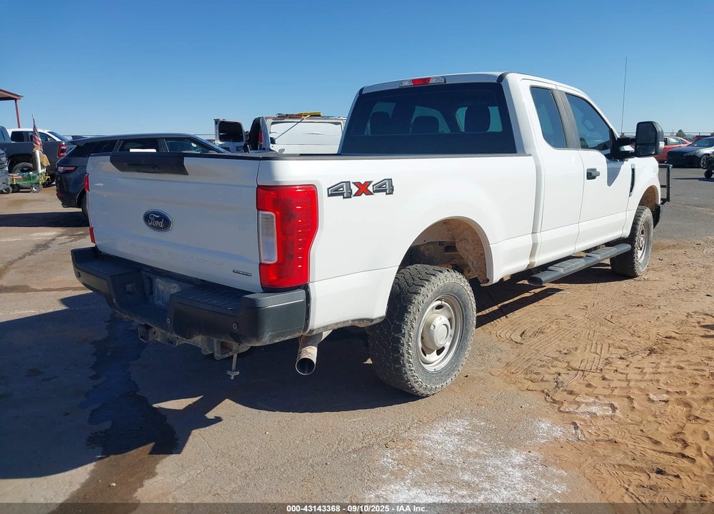 2017 FORD F-250 VIN: 1FT7X2B69HEF18257