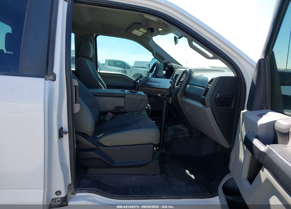 2017 FORD F-250 VIN: 1FT7X2B67HEF18242