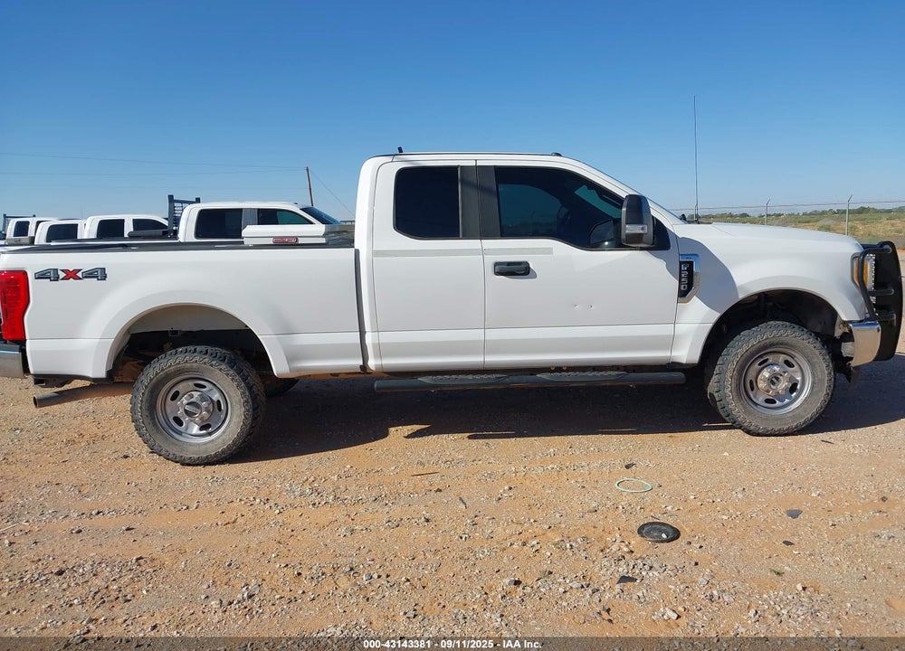 2017 FORD F-250 VIN: 1FT7X2B64HEF20448