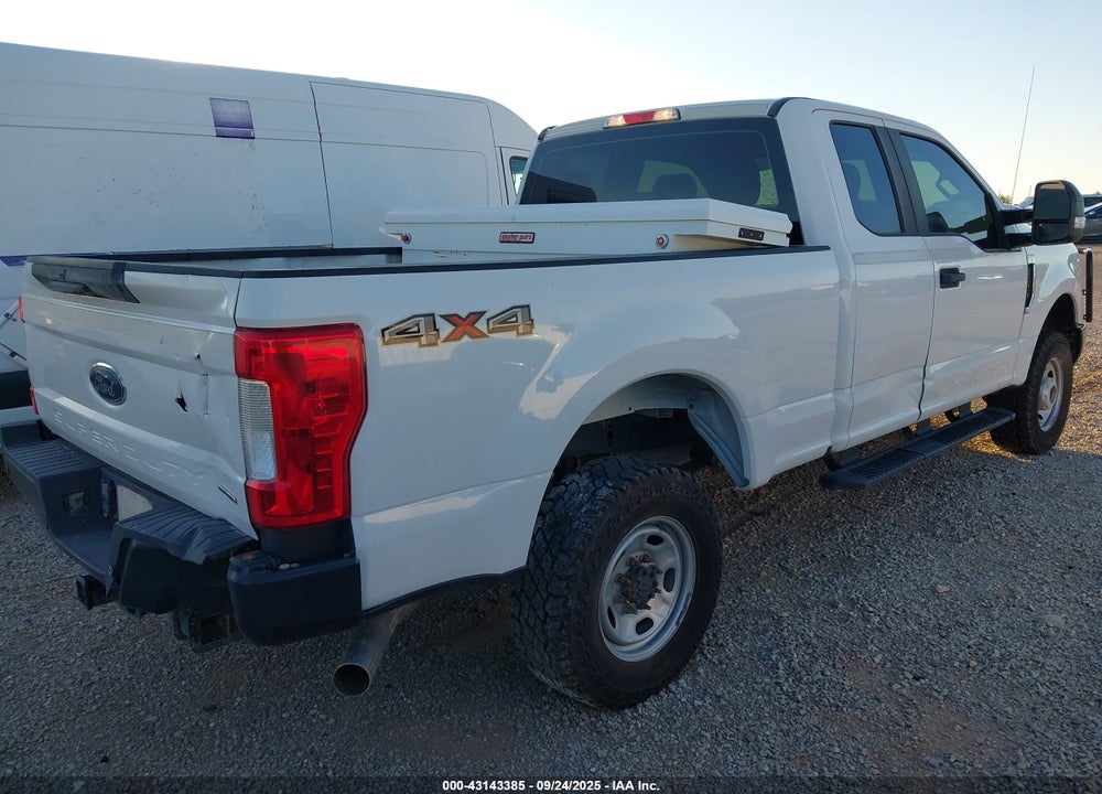 2019 FORD F-250 VIN: 1FT7X2B60KED43260
