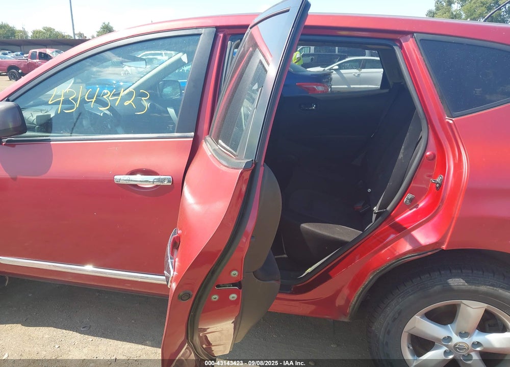2013 NISSAN ROGUE VIN: JN8AS5MVXDW621108