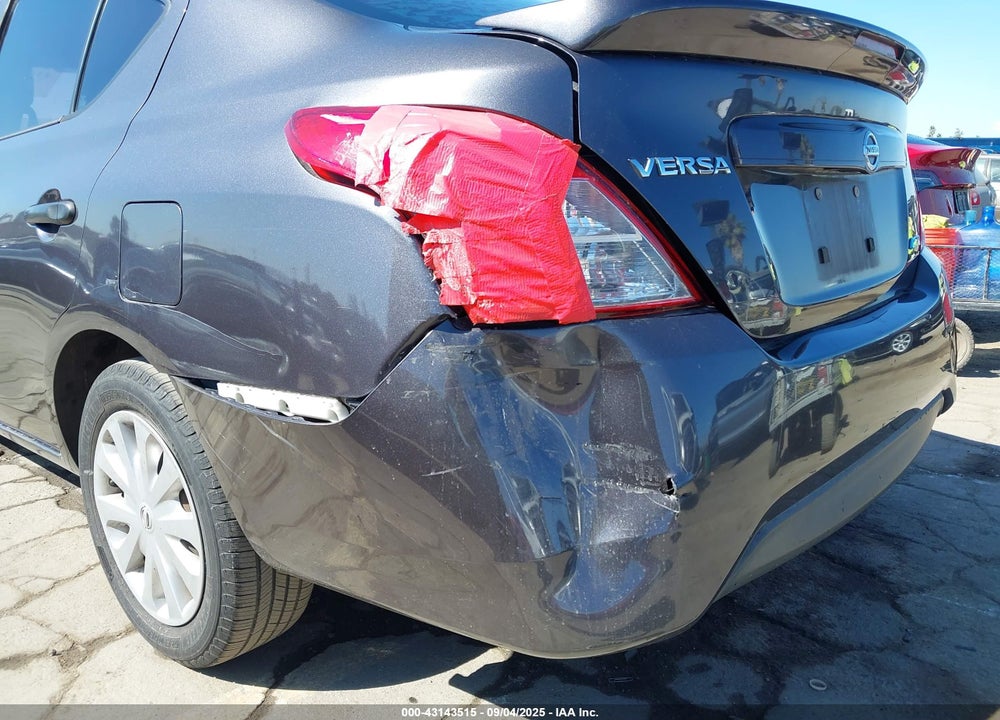 2015 NISSAN VERSA VIN: 3N1CN7AP9FL935809