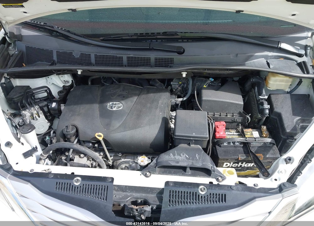 2017 TOYOTA SIENNA VIN: 5TDYZ3DCXHS859720