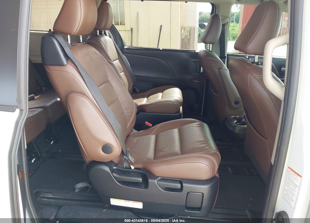 2017 TOYOTA SIENNA VIN: 5TDYZ3DCXHS859720
