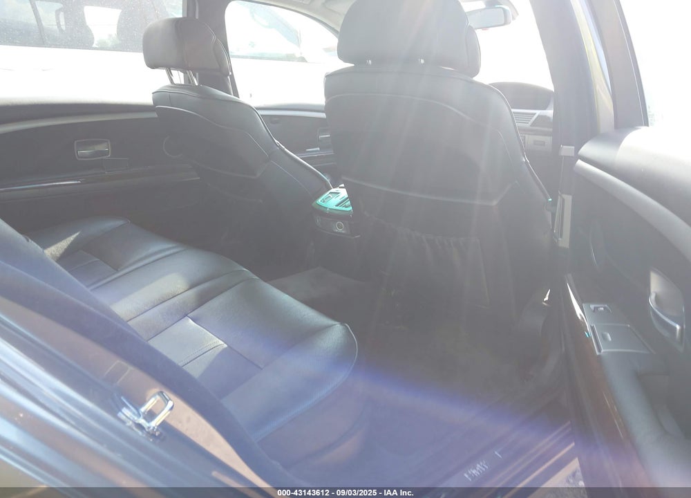 2006 BMW 750LI VIN: WBAHN83566DT63377