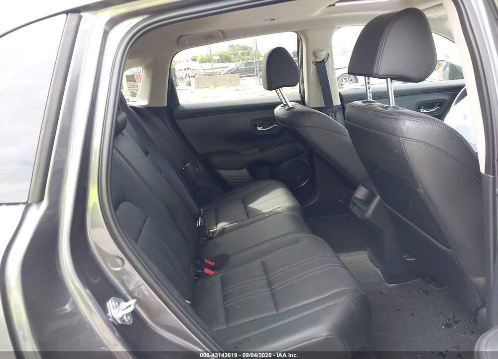 2026 HONDA HR-V AWD EX-L VIN: 3CZRZ2H71TM714922