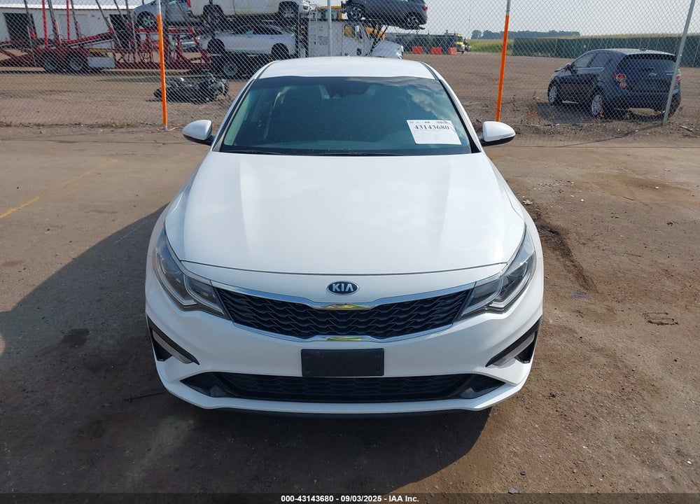 2019 KIA OPTIMA VIN: 5XXGT4L35KG349532