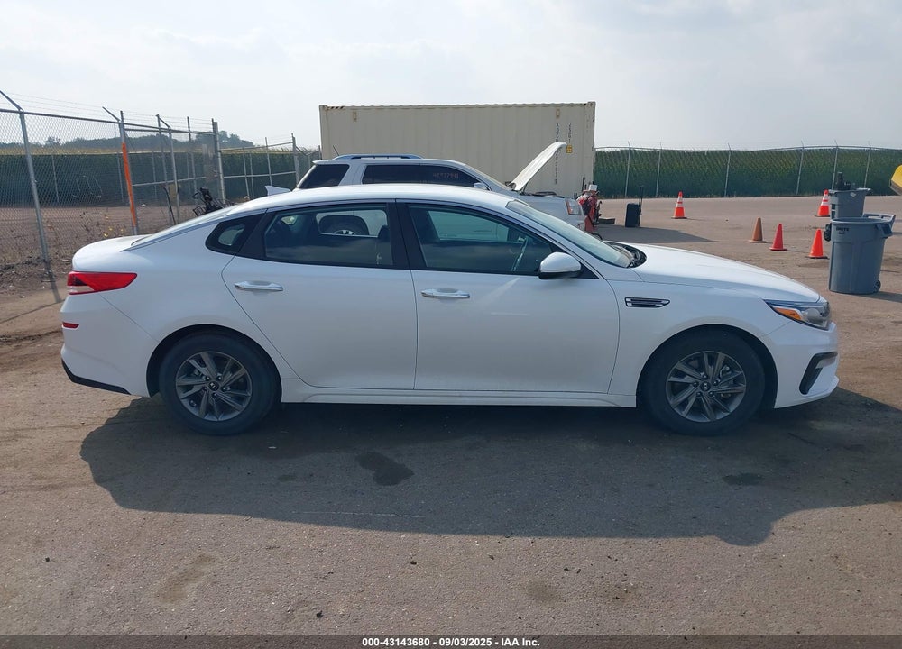 2019 KIA OPTIMA VIN: 5XXGT4L35KG349532
