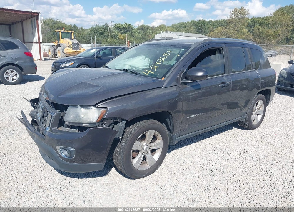 2015 JEEP COMPASS VIN: 1C4NJDEB2FD184928