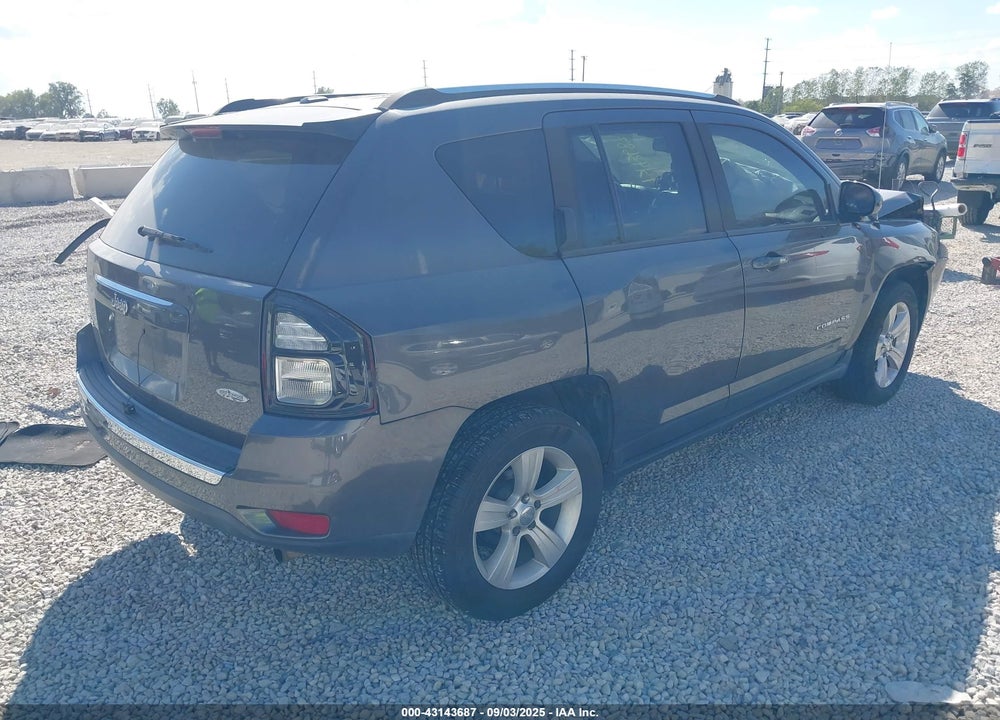 2015 JEEP COMPASS VIN: 1C4NJDEB2FD184928