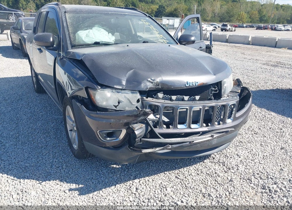 2015 JEEP COMPASS VIN: 1C4NJDEB2FD184928