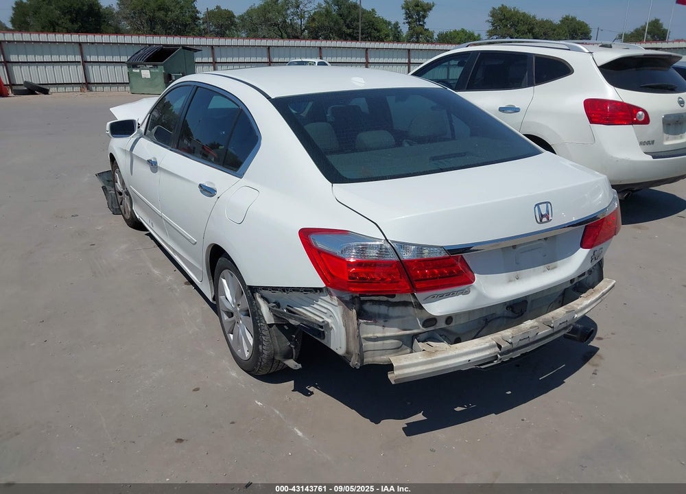 2014 HONDA ACCORD VIN: 1HGCR2F82EA054852