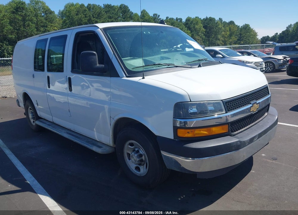 2021 CHEVROLET EXPRESS CARGO RWD 2500 REGULAR WHEELBASE WT VIN: 1GCWGAFP4M1181006