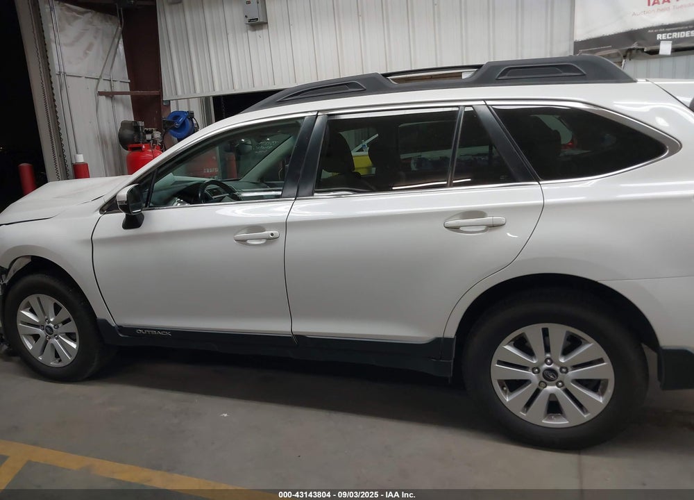 2018 SUBARU OUTBACK VIN: 4S4BSAFC4J3250136