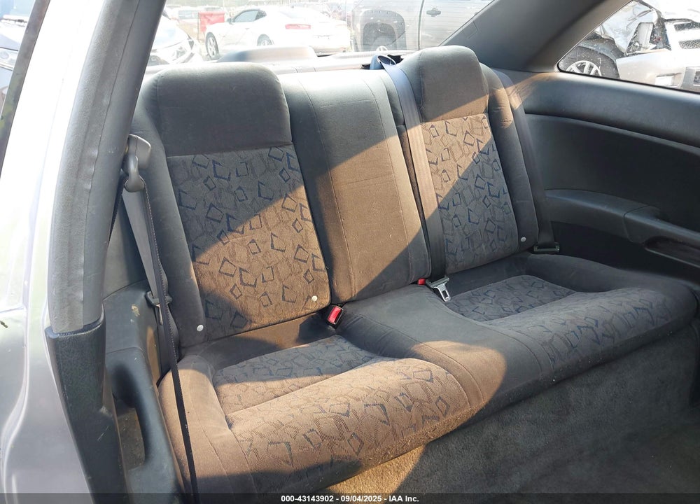 2002 HONDA CIVIC EX VIN: 1HGEM229X2L106685