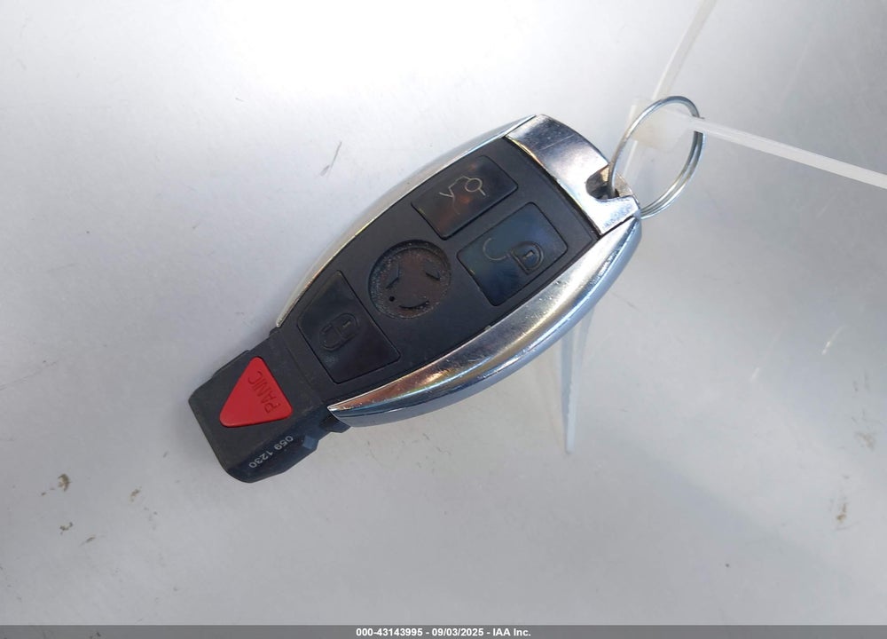 2007 MERCEDES-BENZ E 550 VIN: WDBUF72X47B074442