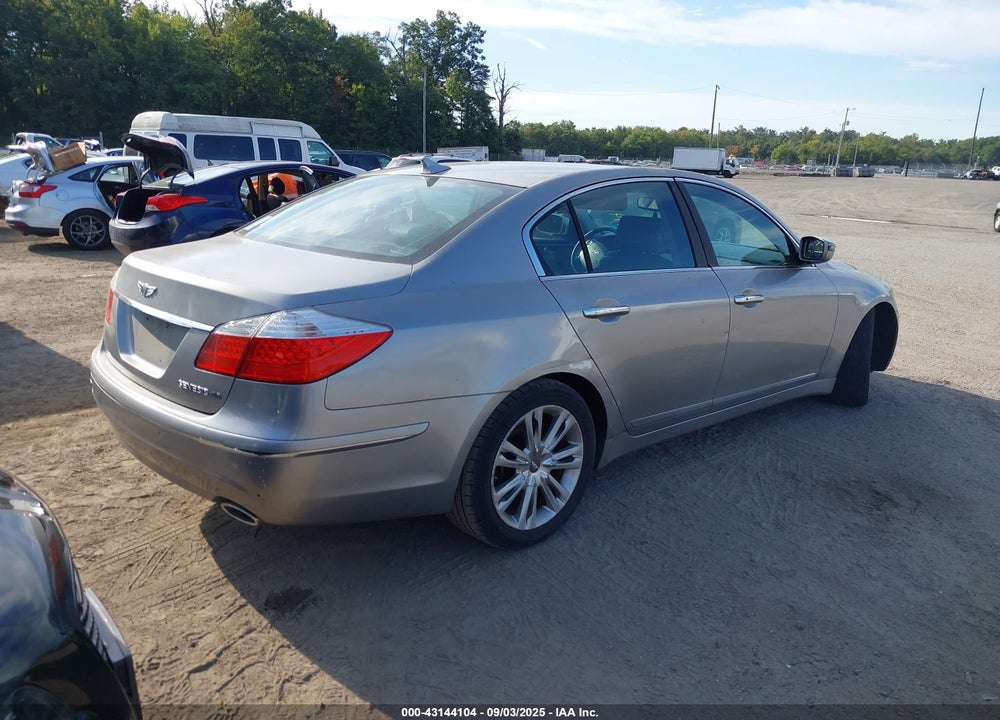 2009 HYUNDAI GENESIS VIN: KMHGC46F09U054456