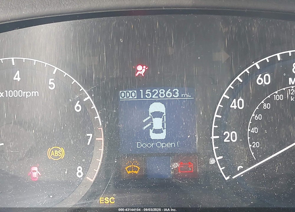 2009 HYUNDAI GENESIS VIN: KMHGC46F09U054456